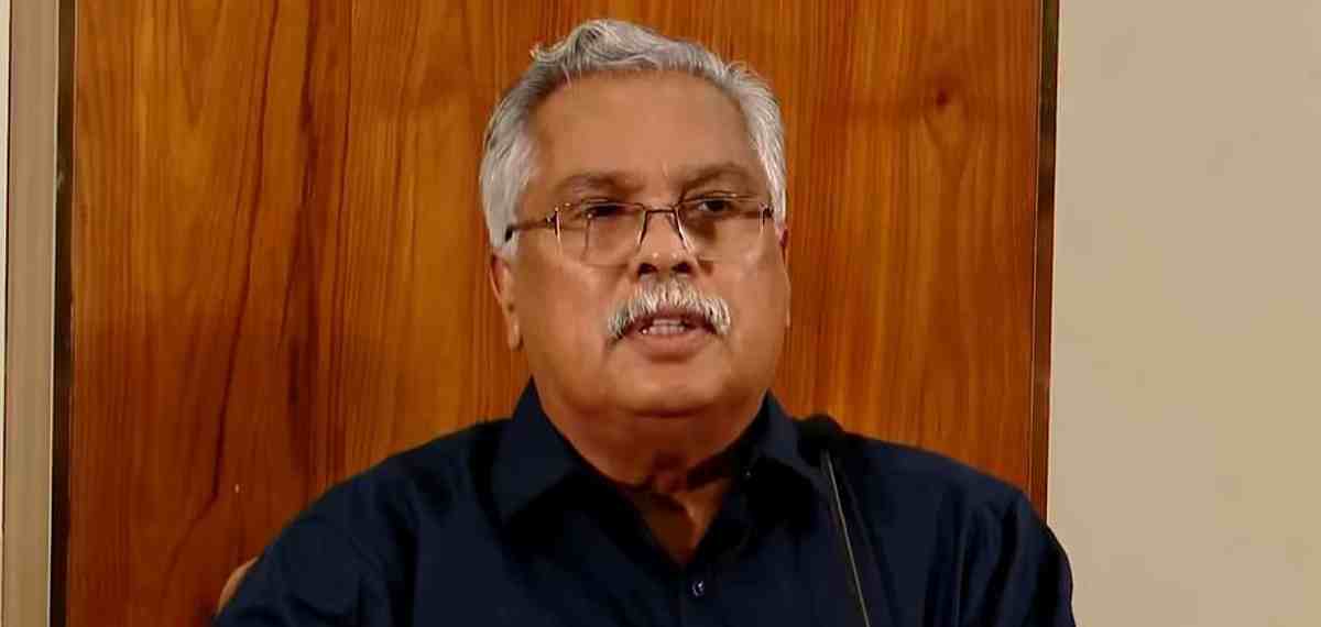 ഭാര്യക്കും മക്കള്‍ക്കും UK പൗരത്വം എന്ന് വ്യാജ പ്രചരണം; പരാതി നല്‍കി ബിനോയ് വിശ്വം