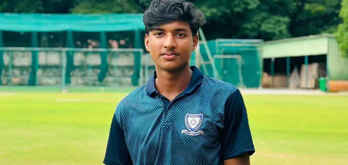 എട്ടാമനായി ഇറങ്ങി തകർപ്പൻ സെഞ്ച്വറി; അണ്ടർ 19 ഇന്ത്യ എ ക്കൊപ്പം താരമായി മലയാളി താരം ഇനാൻ