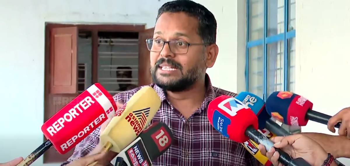 'രാഹുലിനെ വീഴ്ത്തിയതുകൊണ്ട് കാര്യമില്ല, ആ പൊളിറ്റിക്കല്‍ ക്രൈം സിന്‍ഡിക്കേറ്റിലെ മൂന്നുപേരും വീഴണം'