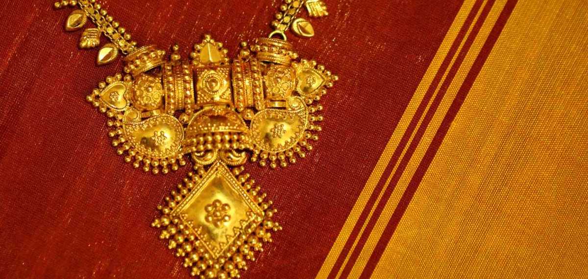 ആർഭാടം വേണ്ട! വിവാഹ ചടങ്ങുകള്ക്ക് മൂന്ന് സ്വർണ്ണാഭരണം മാത്രം, മദ്യവും പാടില്ല; തീരുമാനവുമായി ഈ ഗ്രാമങ്ങൾ