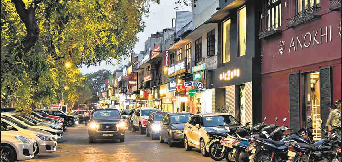 ലോകത്തിലെ ഏറ്റവും ചിലവേറിയ തെരുവുകളിൽ ഈ ഇന്ത്യൻ മാർക്കറ്റും! പട്ടികയിൽ മറ്റ് വമ്പന്മാരും