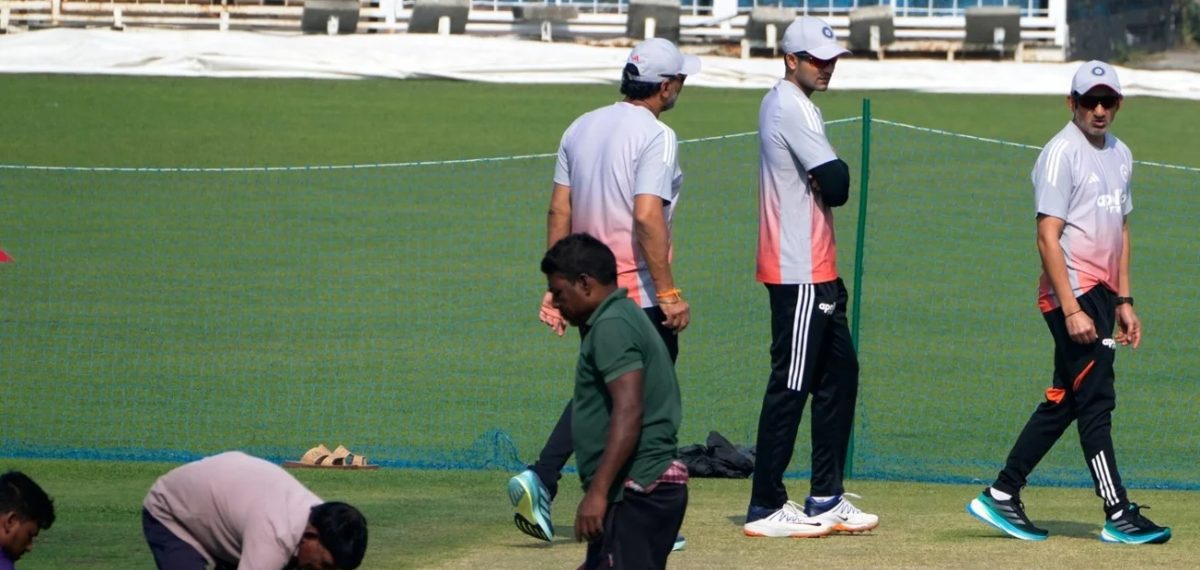 ആദ്യ ടെസ്റ്റിന് ഒരുങ്ങുന്നത് 'റാങ്ക് ടേണര്‍' പിച്ച്? ഗംഭീറുമായുള്ള സംഭാഷണം വെളിപ്പെടുത്തി ക്യുറേറ്റര്‍