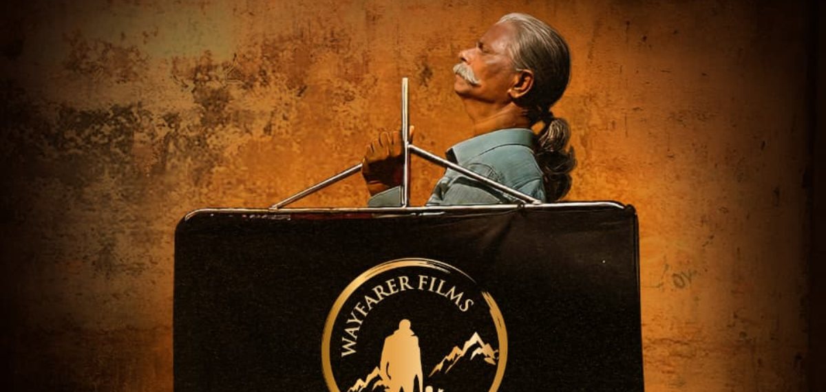 'കുഞ്ഞി കവിൾ മേഘമേ…' എന്ന ഗാനം മറന്നില്ലല്ലോ; ജോൺ പോൾ ജോർജിൻ്റെ ആശാനെ സ്വന്തമാക്കി ദുൽഖർ സൽമാൻ