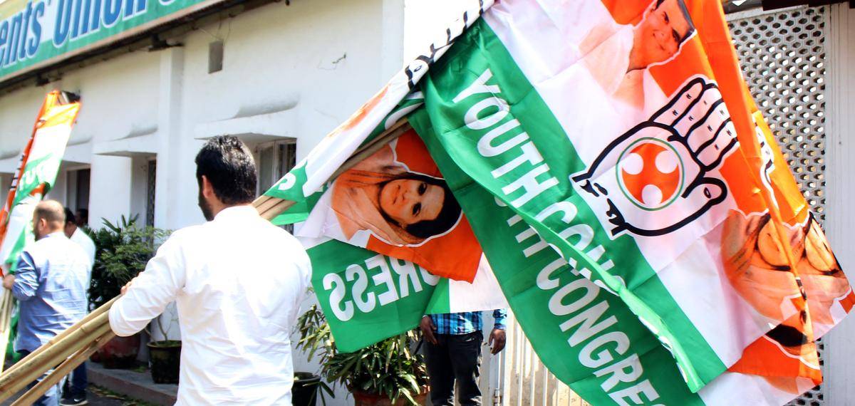 മുപ്പതിലേറെ സംസ്ഥാന ഭാരവാഹികളെ ഒഴിവാക്കാൻ സാധ്യത; സംസ്ഥാന യൂത്ത് കോൺഗ്രസ്സിൽ അഴിച്ചുപണിക്ക് നേതൃത്വം