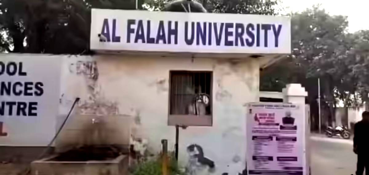 അൽ-ഫലാഹ് യൂണിവേഴ്‌സിറ്റി സ്ഥാപകൻ്റെ പൂർവ്വിക ഭവനം പൊളിച്ചുമാറ്റാനുള്ള നീക്കത്തിന് താൽക്കാലിക സ്റ്റേ