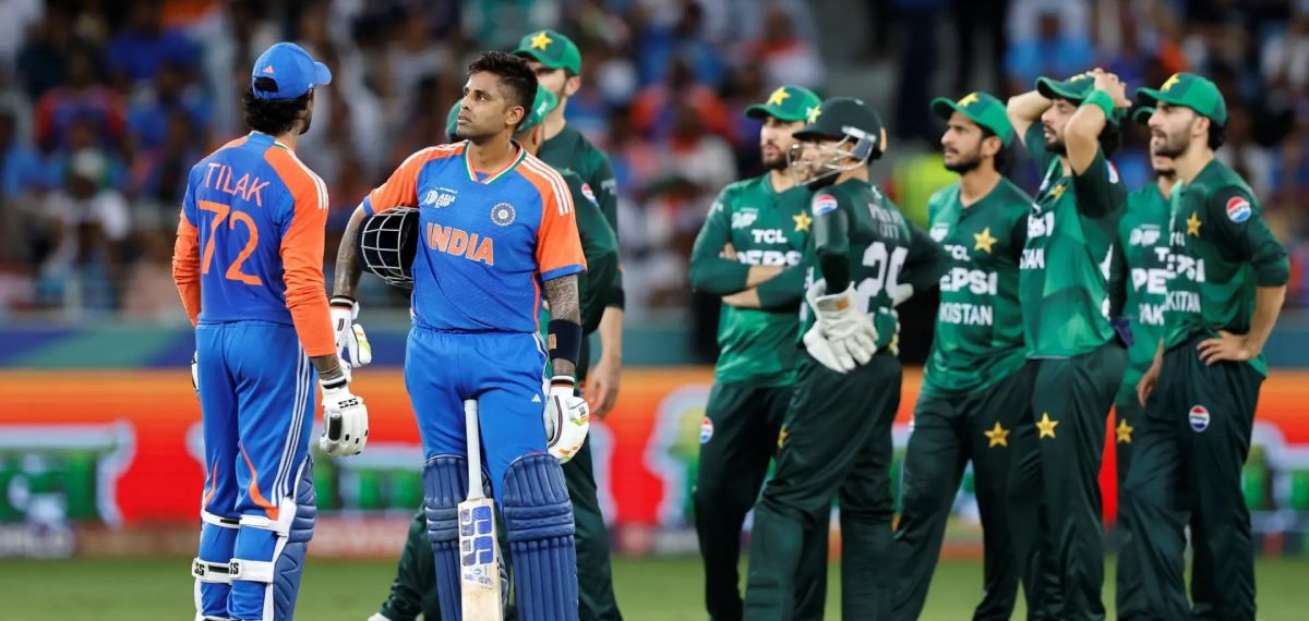 'ഇന്ത്യക്കായി പിച്ചില്‍ മാറ്റം വരുത്തും, ICC ആരുടെ സ്വാധീനത്തിലാണെന്ന് അറിയാമല്ലോ'; ആരോപണവുമായി പാക് മുന്‍താരം