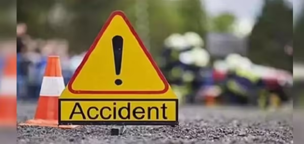 ഇരുചക്ര വാഹനത്തെ കാർ ഇടിച്ചുതെറിപ്പിച്ചു; ബൈക്ക് യാത്രികരായ ദമ്പതികൾക്ക് ഗുരുതര പരിക്ക്