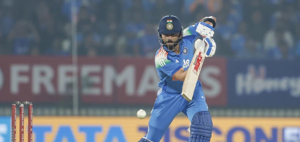 വീണ്ടും ചരിത്രമെഴുതി കിംഗ് കോഹ്‌ലി; വഡോദരയില്‍ തകര്‍പ്പന്‍ റെക്കോര്‍ഡ്‌