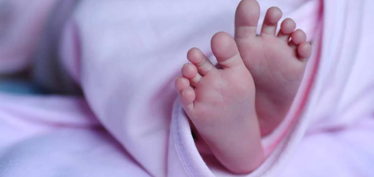 ആണ്‍തരിക്കുവേണ്ടിയുള്ള കാത്തിരിപ്പില്‍ പിറന്നത് 9 പെണ്‍മക്കള്‍;ആഗ്രഹം പേരിട്ട് തീര്‍ത്ത് മാതാപിതാക്കള്‍