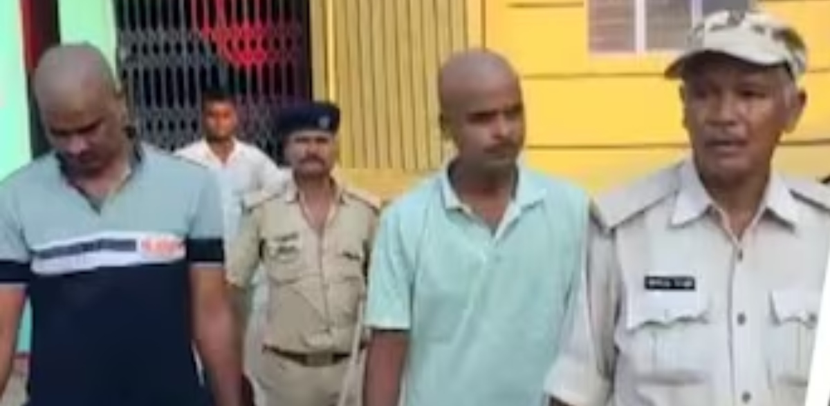 ചായക്കടക്കാരനിൽ നിന്ന് സൈബർ തട്ടിപ്പുകാരനിലേയ്ക്ക്: അവിശ്വസനീയ ട്വിസ്റ്റ്, പിടിച്ചെടുത്തത് 1 കോടി രൂപയിൽ അധികം