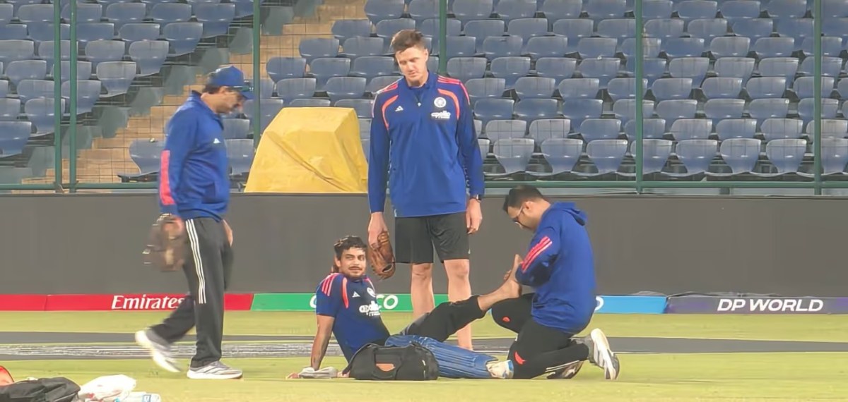 ബുംറയുടെ ഏറിൽ അടിതെറ്റി; ഇഷാൻ കിഷന് പരിക്ക്; ഇന്ത്യയ്ക്ക് ആശങ്ക