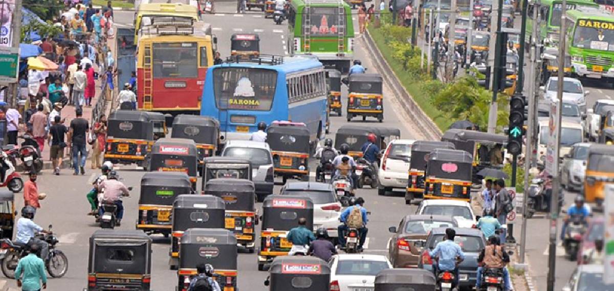 നഗരസഭാ കൗൺസിലർമാരുടെ സത്യപ്രതിജ്ഞ; തിരുവനന്തപുരം നഗരത്തിൽ ഗതാഗത നിയന്ത്രണം
