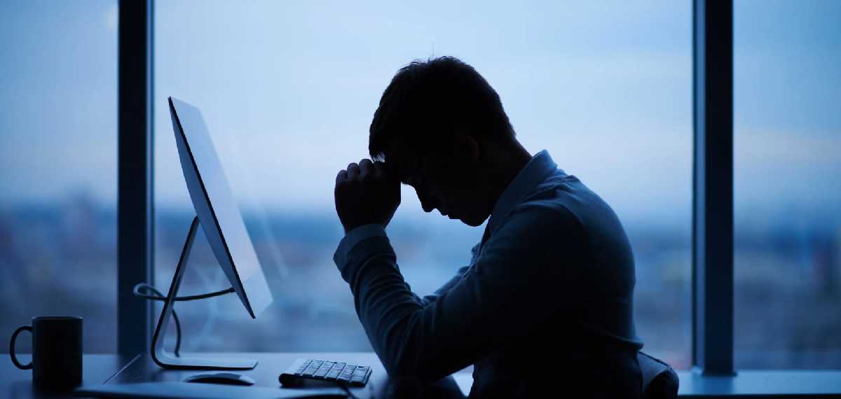 അമിതമായി ചിന്തിക്കുന്ന ആളാണോ ? എന്നാലത് ശരീരത്തെയും ബാധിക്കും; എങ്ങനെയെന്ന് അറിയാം