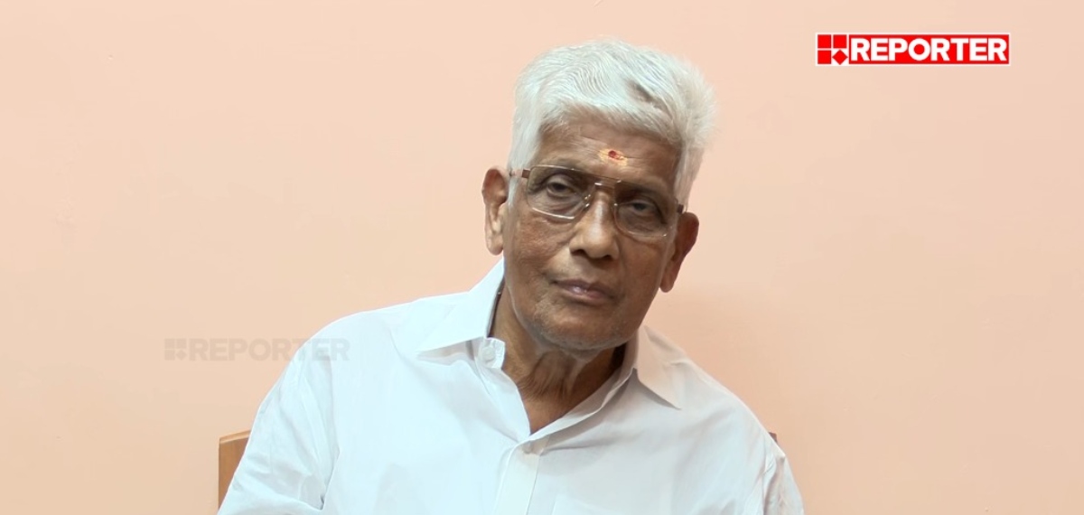 അന്തിക്ക് പൗഡറിട്ട് വന്ന് ഓരോന്ന് പറയും,NSS-SNDPഐക്യത്തിനെതിരായ പരാമർശങ്ങളെ പുച്ഛിച്ച് തള്ളുന്നു;സുകുമാരൻ നായർ