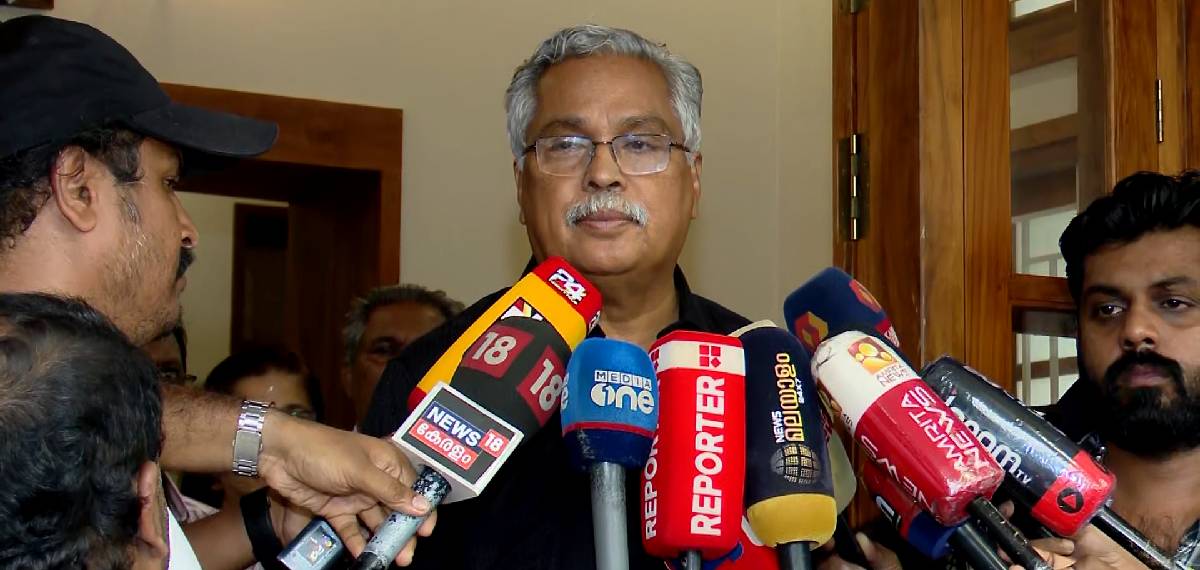 പിഎം ശ്രീ;കത്തയയ്ക്കുമോ എന്നത് മാധ്യമങ്ങളുടെ മാത്രം ആശങ്ക, സിപിഐഎം എന്താണെന്ന് സിപിഐക്ക് അറിയാം':ബിനോയ് വിശ്വം