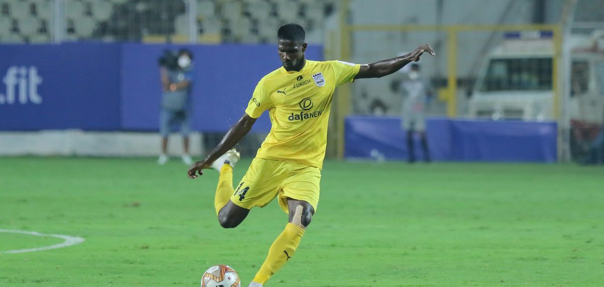 കൊമ്പന്മാർ ഒരുങ്ങുന്നു; ഇന്ത്യന്‍ മിഡ് ഫീല്‍ഡ് മജീഷ്യനെ തട്ടകത്തിലെത്തിച്ച് കേരള ബ്ലാസ്റ്റേഴ്‌സ്