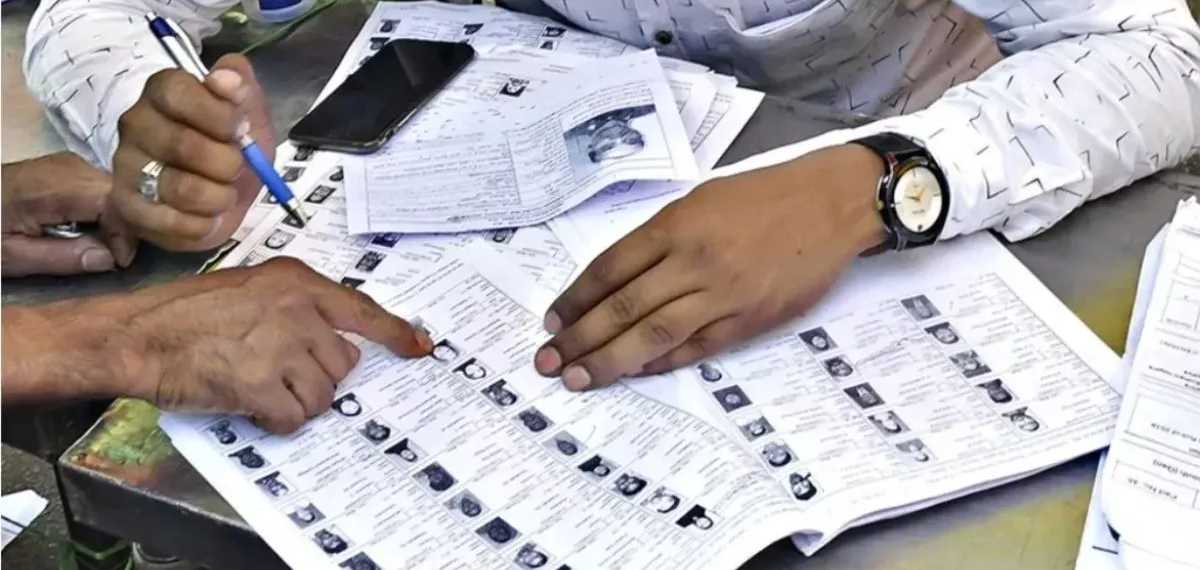 എസ്‌ഐആറിൽ പരിശോധിക്കുക 12 രേഖകൾ; ഓൺലൈനായും അപേക്ഷ സമർപ്പിക്കാം