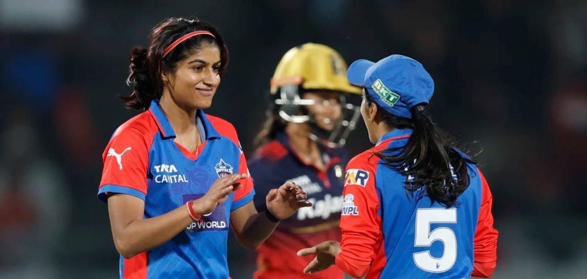 WPL; ആറാം മത്സരത്തിൽ RCB യ്ക്ക് ആദ്യ തോൽവി; നിർണായക മത്സരം ജയിച്ച് ഡൽഹി