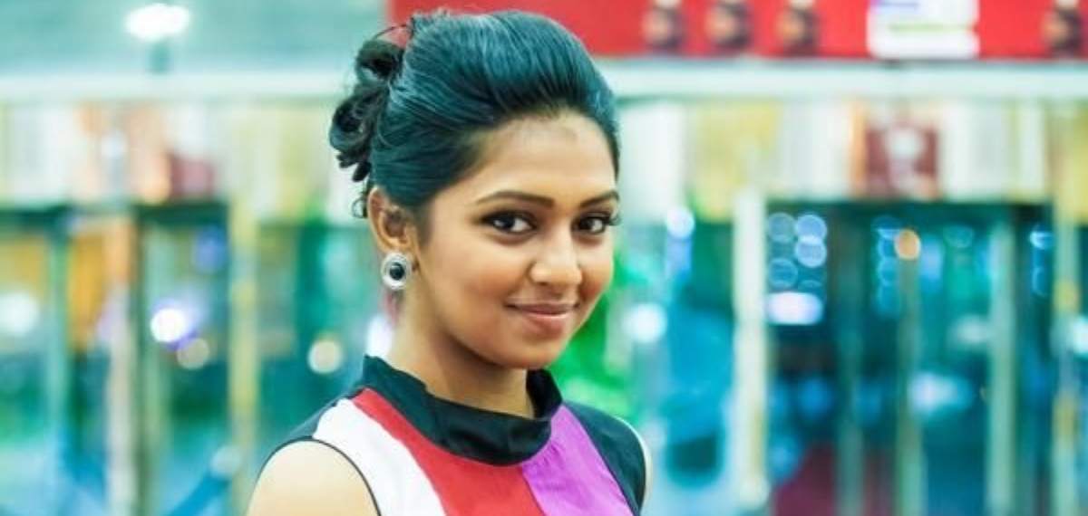 ഐ ടി ജീവനക്കാരനായ യുവാവിനെ തട്ടിക്കൊണ്ടുപോയി മര്‍ദ്ദിച്ച കേസ്; നടി ലക്ഷ്മി മേനോനെ പ്രതിചേര്‍ത്തു, നടി ഒളിവില്‍