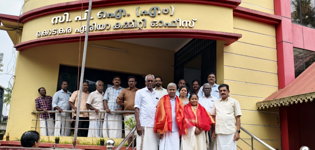 തൃശൂരില്‍ കോണ്‍ഗ്രസ് നേതാക്കളായിരുന്ന ദമ്പതികള്‍ സിപിഐഎമ്മില്‍; സ്വതന്ത്ര സ്ഥാനാര്‍ത്ഥിയായി മത്സരിക്കും