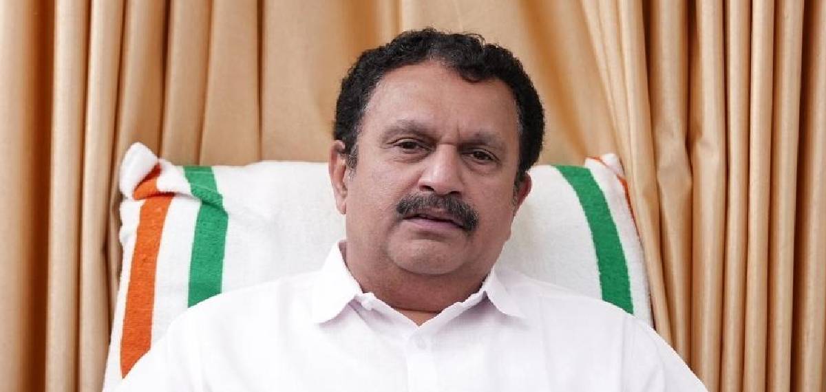 രാഹുലിന് ജാമ്യം കിട്ടിയത് പ്രോസിക്യൂഷന്റെ കഴിവുകേട്, പുകഞ്ഞ കൊള്ളി പുറത്തുതന്നെ: കെ മുരളീധരൻ