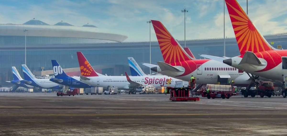 ഡൽഹി വിമാനത്താവളത്തിലെ സാങ്കേതിക പ്രശ്നത്തിന് പരിഹാരം; സർവീസുകൾ അർദ്ധരാത്രിയോടെ സാധാരണ നിലയിലാകും