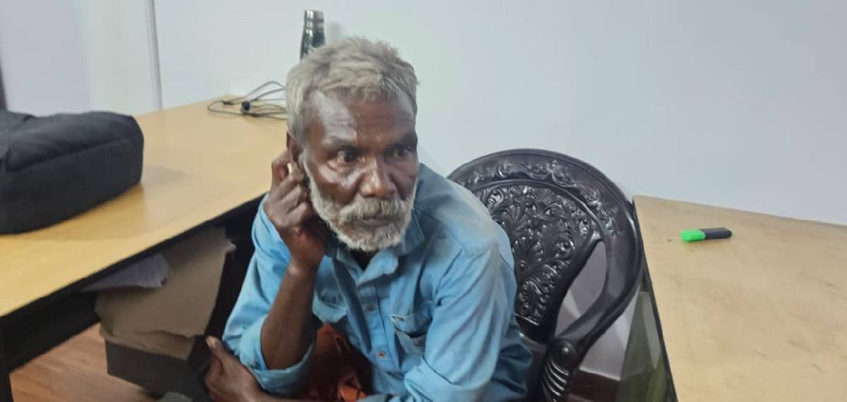 സ്റ്റുഡന്‍റ് പൊലീസ് കേഡറ്റ് യൂണിഫോം നൽകിയില്ല; പുൽപ്പള്ളിയിൽ 14കാരിക്ക് നേരെ ആസിഡ് ആക്രമണം, അയൽവാസി അറസ്റ്റിൽ