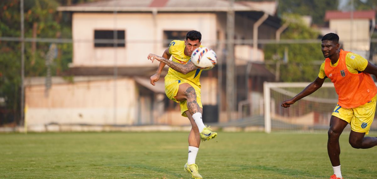 കൊമ്പന്മാര്‍ വരുന്നൂ! ഐഎസ്എല്‍ 2025-26 സീസണിനുള്ള ടീമിനെ പ്രഖ്യാപിച്ച് കേരള ബ്ലാസ്റ്റേഴ്‌സ്‌