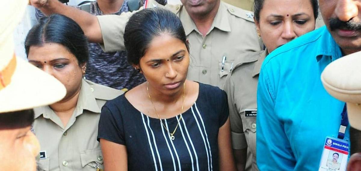 'Love You to the moon and Back'; കുഞ്ഞിനെ കടലിൽ എറിഞ്ഞ് കൊന്ന കേസിൽ വിധി പറയവെ വരികൾ ഉദ്ധരിച്ച് കോടതി