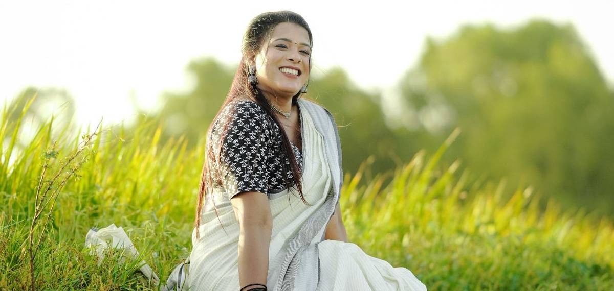 അമേയ പ്രസാദിന്റെ നാമനിര്‍ദ്ദേശപത്രിക സ്വീകരിക്കണോ എന്ന്  റിട്ടേണിങ് ഓഫീസര്‍ക്ക് തീരുമാനിക്കാം: ഹൈക്കോടതി