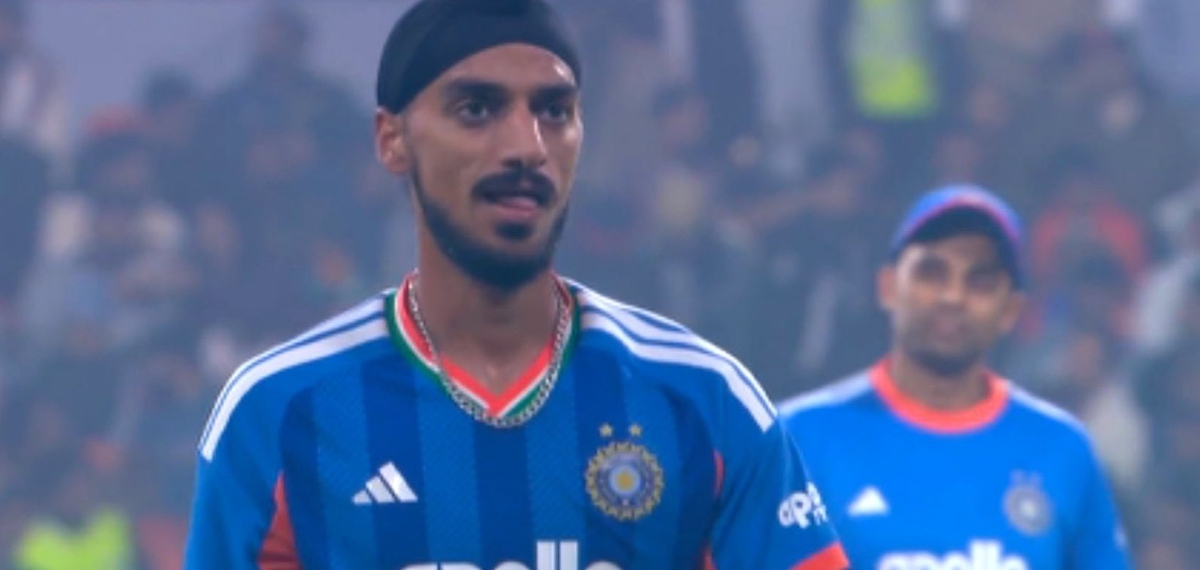 ഏഴ് വൈഡടക്കം 13 പന്തുകളടങ്ങിയ ഓവർ; അനാവശ്യ റെക്കോർഡിട്ട് അർഷ്ദീപ് സിംഗ്