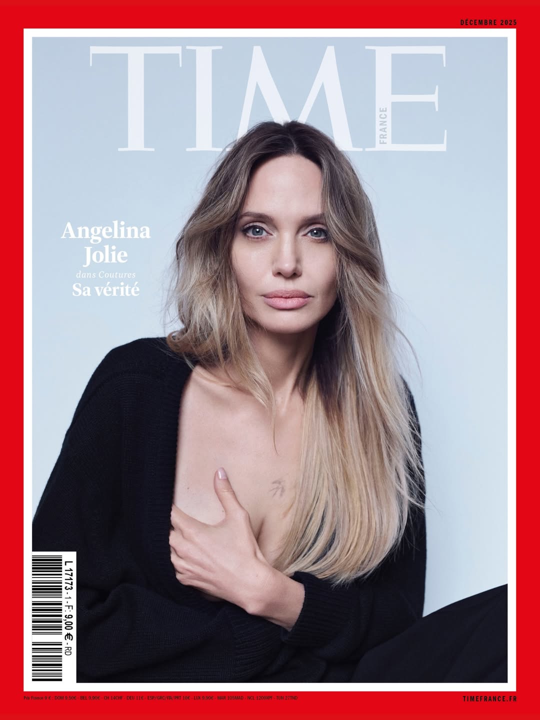 Angelina Jolie reveals her mastectomy scars in Time Magazine France magazine Cover Page