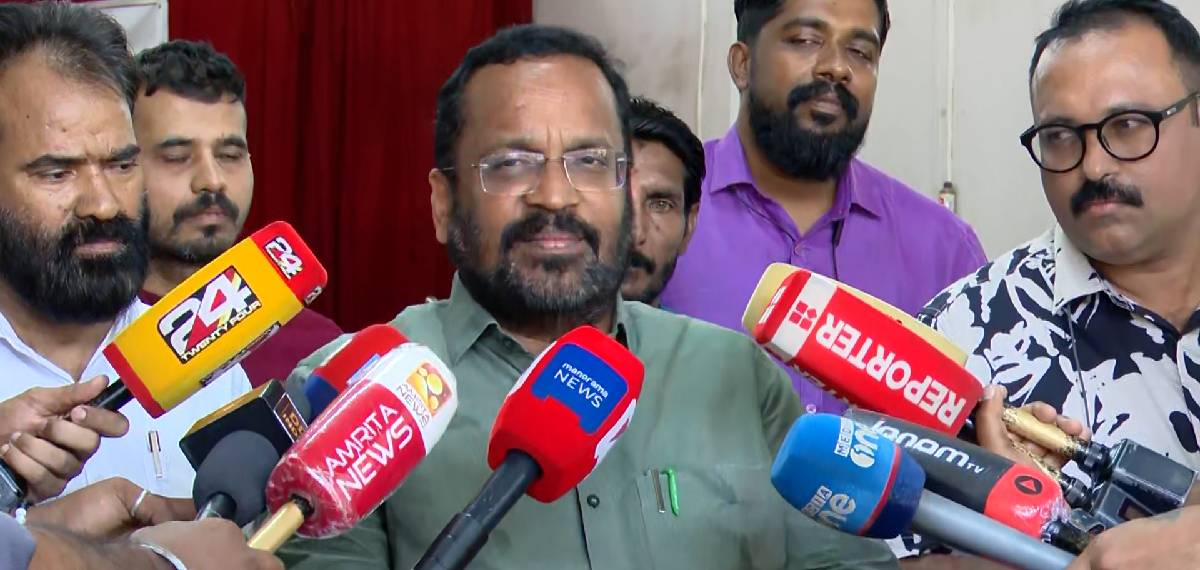 ആരെങ്കിലും ചൂണ്ടയിട്ടാൽ കൊത്തുന്ന ശീലമില്ല; അനാവശ്യ വിവാദമുണ്ടാക്കിയാൽ പ്രതികരിക്കാൻ ഒഴിവില്ലെന്ന് കെ രാജൻ