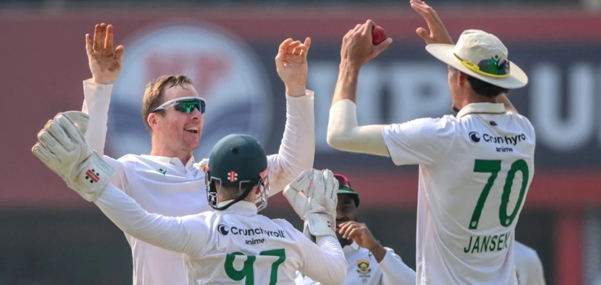 പന്ത് കൊണ്ടും തിളങ്ങി യാൻസൻ; ഒന്നാം ഇന്നിങ്സിൽ തകർന്ന് ഇന്ത്യ; ദക്ഷിണാഫ്രിക്കയ്ക്ക് കൂറ്റൻ ലീഡ്