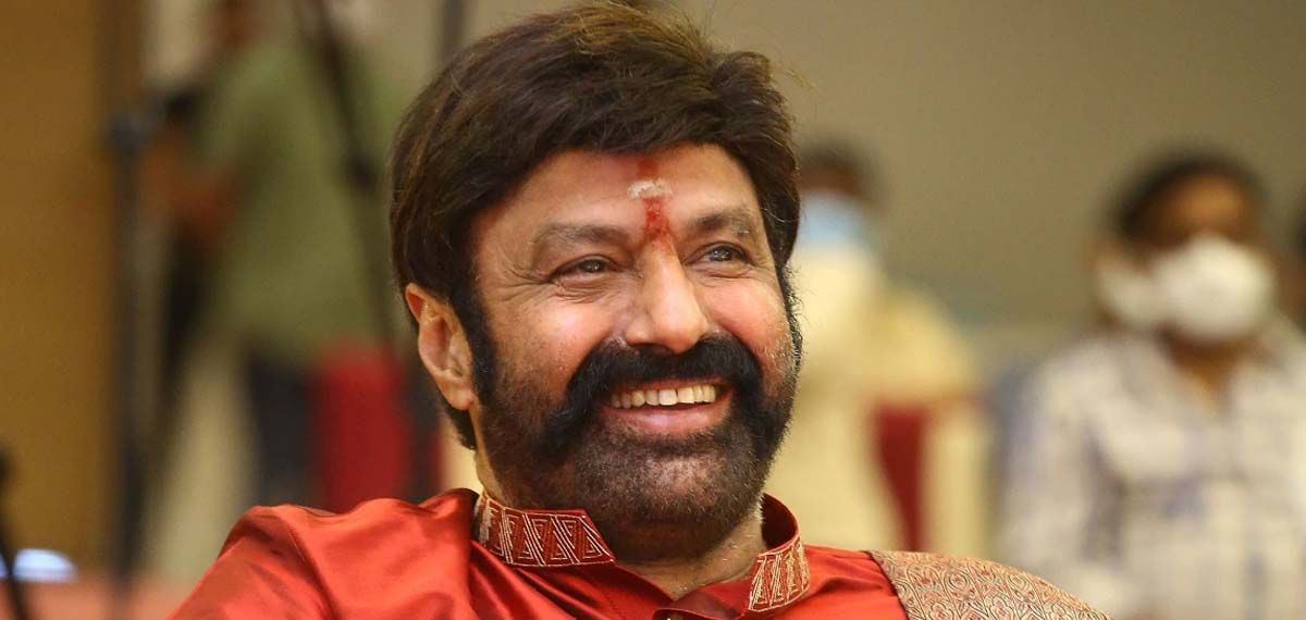 'ആ ഷോട്ട് കണ്ട് 40,000-ത്തോളം വരുന്ന ജനക്കൂട്ടം അഞ്ച് മിനിറ്റ് നിർത്താതെ കൈയടിച്ചു'; നന്ദമുരി ബാലകൃഷ്ണ