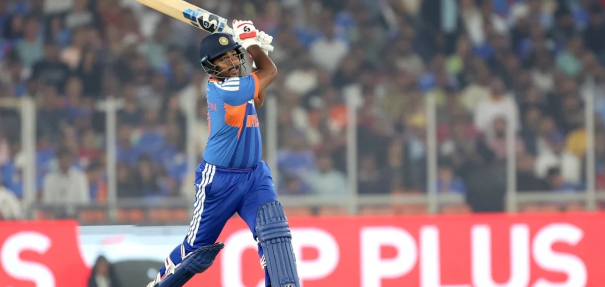 സഞ്ജുവേ..മിന്നിച്ചേക്കണേ!; അഭിഷേകിന് പകരം അവസരം; നമീബിയക്കെതിരെ ഇന്ത്യ ആദ്യം ബാറ്റ് ചെയ്യും