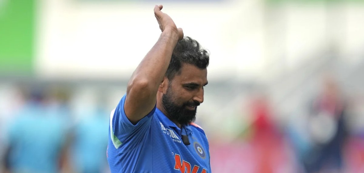 'ഷമിയുമായി സംസാരിക്കാനെങ്കിലും ബിസിസിഐ സെലക്ടർമാർ തയ്യാറാകണം'; വിമർശനവുമായി മുൻ താരം