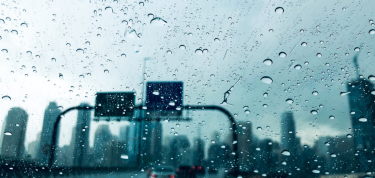 അടുത്ത അഞ്ച് ദിവസത്തേയ്ക്ക് മഴയ്ക്ക് സാധ്യത; മുന്നറിയിപ്പുമായി യുഎഇ കാലാവസ്ഥ കേന്ദ്രം