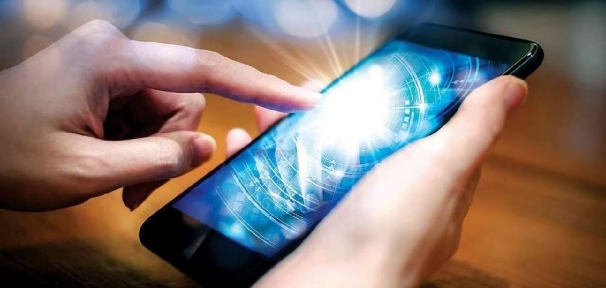 നിങ്ങളുടെ മൊബൈല്‍ ഫോണിന്റെ റേഡിയേഷന്‍ പരിധി അപകടത്തിലാണോ എന്ന് എങ്ങനെ കണ്ടെത്താം