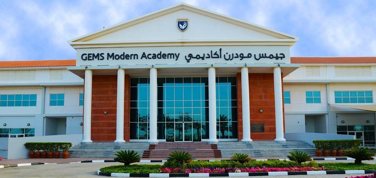 റമദാൻ മാസത്തിൽ സ്കൂൾ പ്രവ‍ർത്തന സമയത്തിൽ മാറ്റം; വിദ്യാർത്ഥികളുടെ പഠനഭാരം കുറച്ച് യുഎഇ