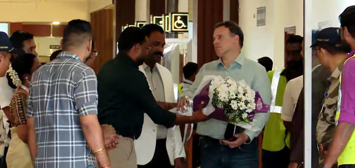 അർജന്‍റീന ടീം മാനേജർ ഹെക്ടർ ഡാനിയേൽ കബ്രേര കൊച്ചിയിൽ; സ്വീകരിച്ച് റിപ്പോര്‍ട്ടര്‍ ടിവി മാനേജ്‌മെന്റ്