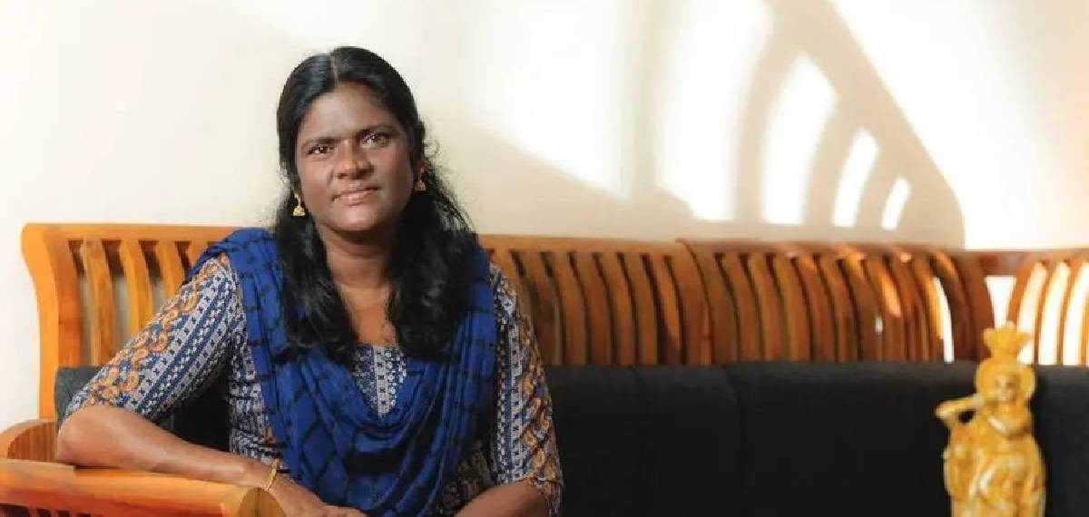 മുണ്ടക്കൈ ദുരന്തത്തിൽപെട്ടവർക്ക് ആശ്വാസമായ ആശാപ്രവർത്തക; ഷൈജ ബേബി അട്ടമലയിൽ എൽഡിഎഫ് സ്ഥാനാർത്ഥി