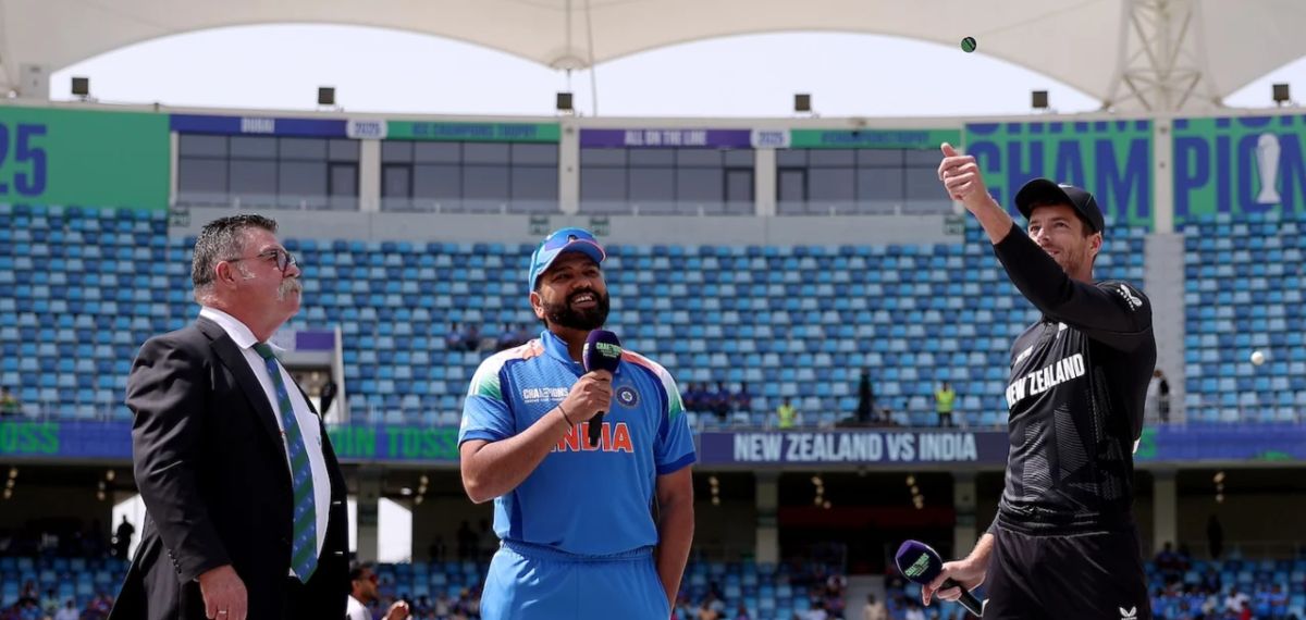 'ടോസ് കിട്ടാത്തതിന് കളിയാക്കുന്നോ?' ടോസിന് പിന്നാലെ കളിയാക്കിയ സഹതാരങ്ങളെ 'ഓടിച്ചു'വിട്ട് ഹിറ്റ്മാൻ