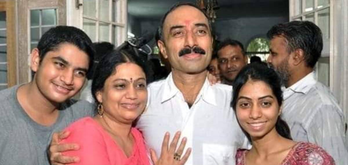 Sanjeev Bhatt and Family