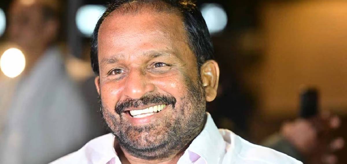 'നായാടി മുതൽ നസ്രാണി വരെ മാത്രമല്ല, മനുഷ്യർ മുതൽ മനുഷ്യർ വരെ ഒരുമിക്കണം'; ടി എൻ പ്രതാപൻ