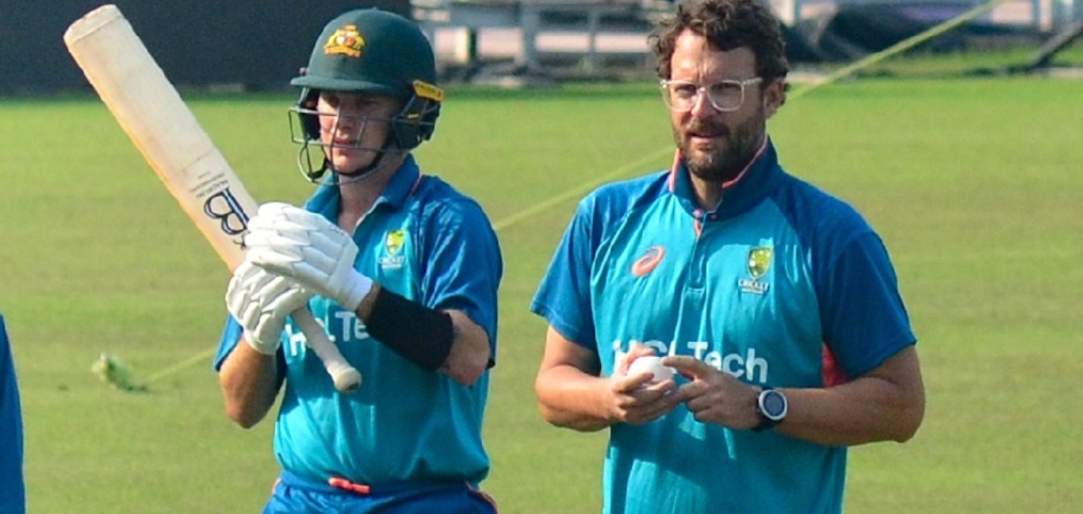 ഇതെന്ത് കഥ!; IPL ലേലത്തിൽ പങ്കെടുക്കാൻ ആഷസ് ടെസ്റ്റിൽ നിന്നും അവധിയെടുത്ത് ഓസീസ് പരിശീലകൻ