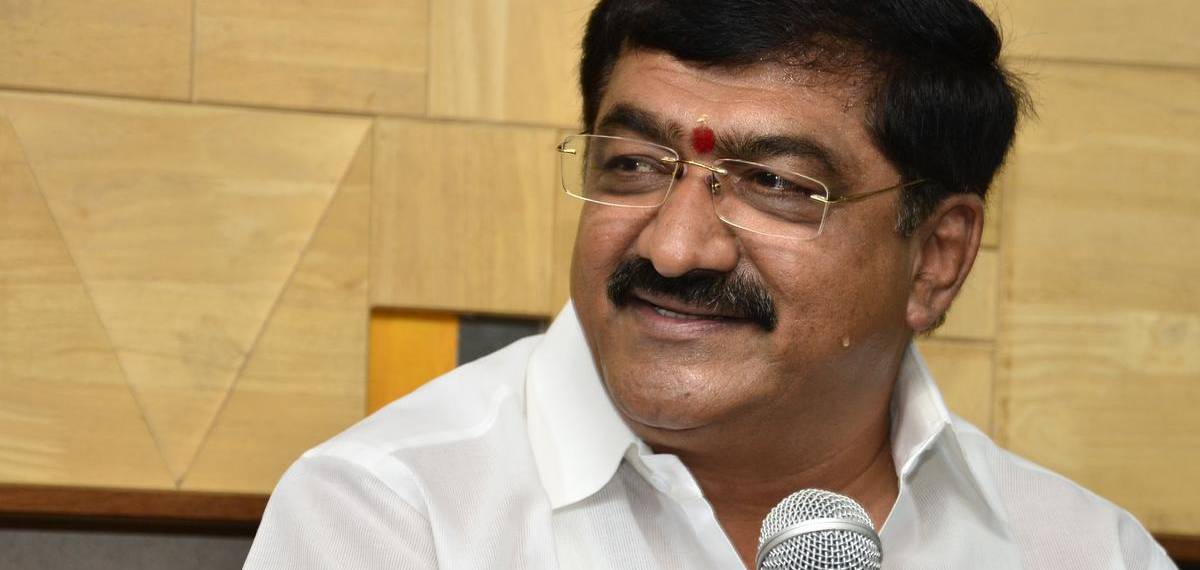 വനിതാ ഐഎഎസ് ഉദ്യോഗസ്ഥയെ പോമറേനിയന്‍ നായയോട് ഉപമിച്ച് ബിജെപി എംഎല്‍എ; ക്രിമിനല്‍ കേസ്