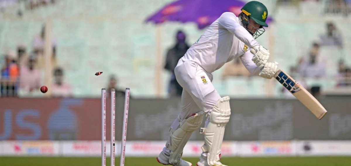 ഈഡനിൽ ദക്ഷിണാഫ്രിക്ക വിയർക്കുന്നു; ആദ്യ സെഷനിൽ മൂന്ന് വിക്കറ്റുകൾ നഷ്ടമായി