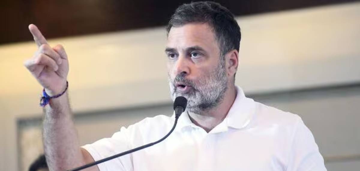 ജനാധിപത്യത്തെ കശാപ്പ് ചെയ്യുന്നു, പ്രവർത്തകർ കള്ളവോട്ട് ചെയ്ത് കറങ്ങി നടക്കുന്നു; ബിജെപിക്കെതിരെ രാഹുൽ ഗാന്ധി