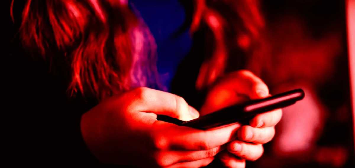 'ഉറപ്പാണോ	? ' എന്ന് AI ചാറ്റ്‌ബോട്ടുകളോട് ഒന്ന് ചോദിച്ച് നോക്കിക്കേ?